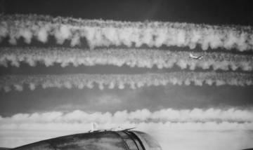 http://contrailscience.com/images/1944-91st-bomber-contrails.jpg