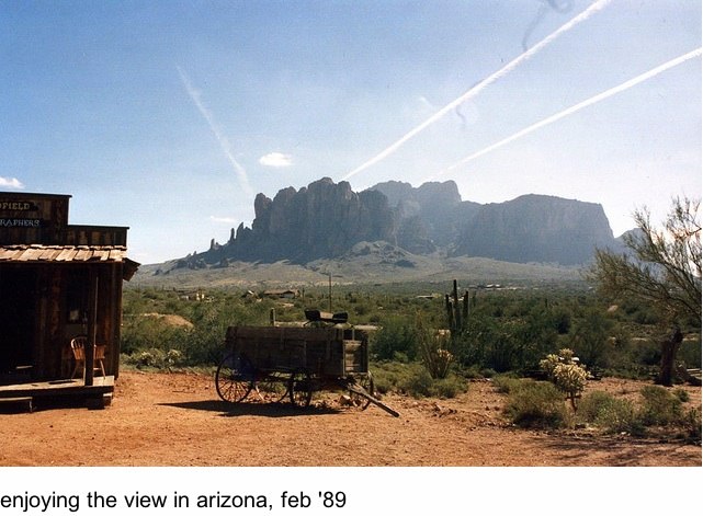 http://contrailscience.com/skitch/enjoying_the_view_in_arizona%2C_feb__89_%7C_Flickr_-_Photo_Sharing%21-20101107-080109.jpg